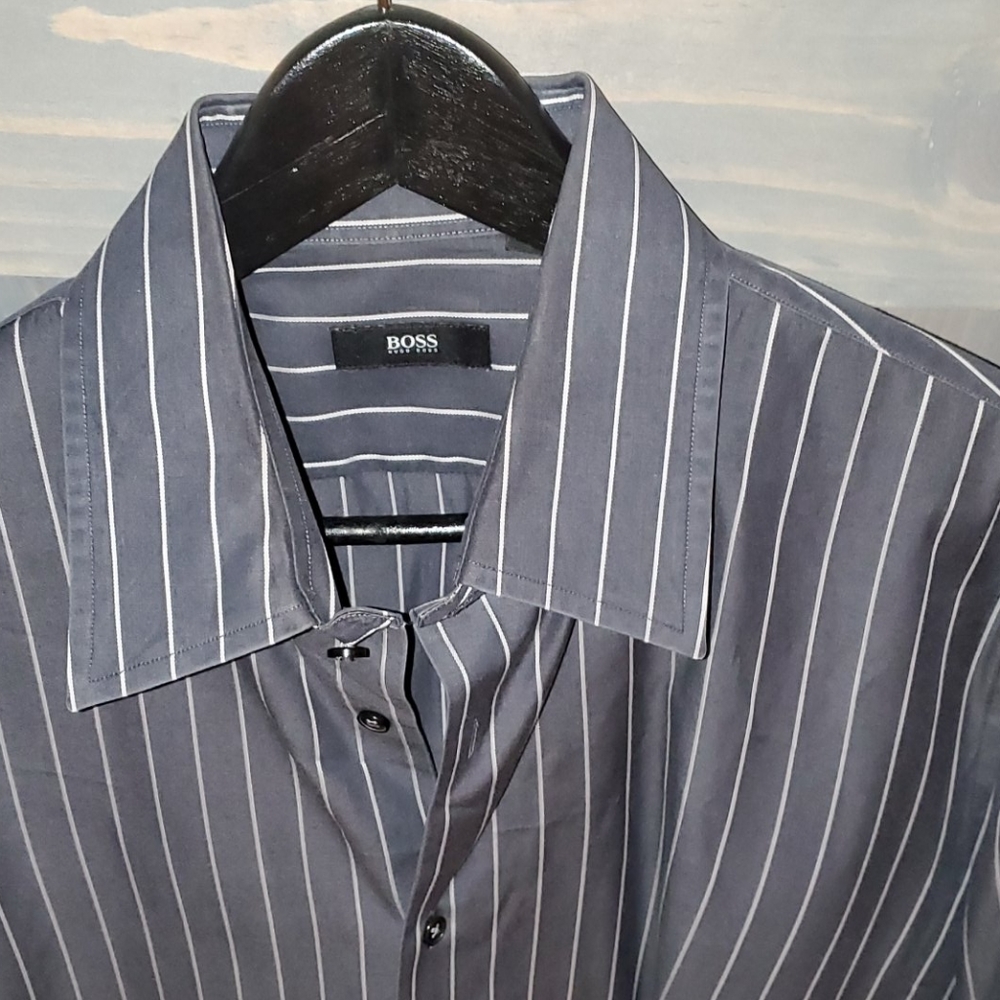 Hugo Boss - Picture 2 of 3